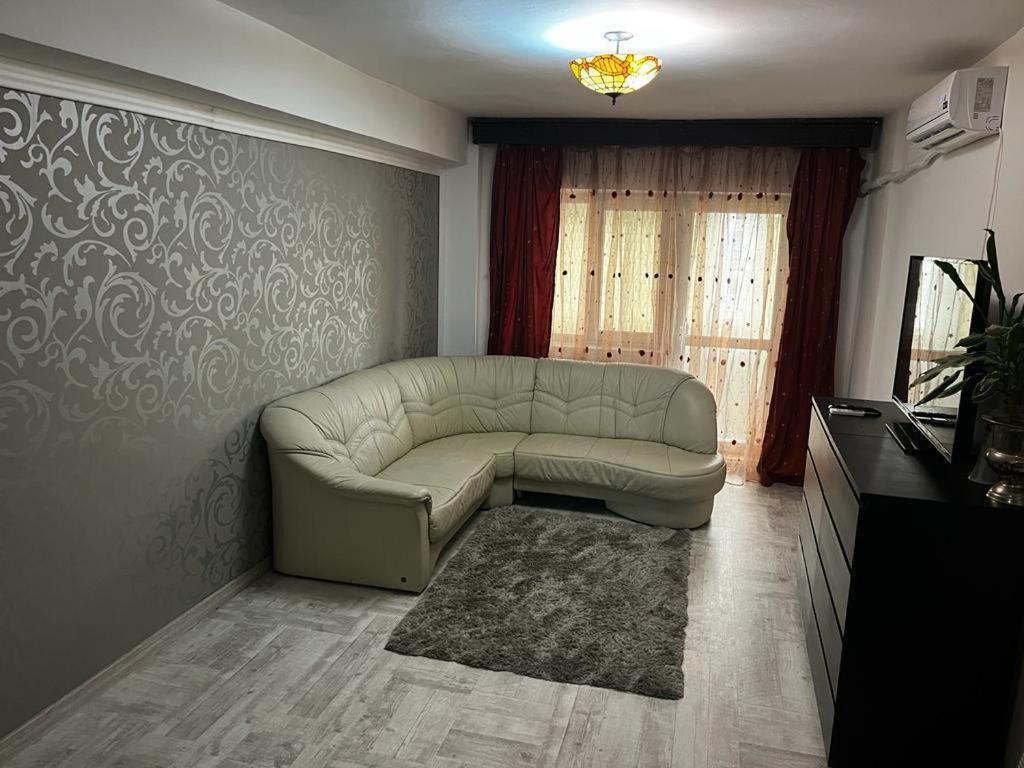 Alfredo Apartament Buzău Exterior photo
