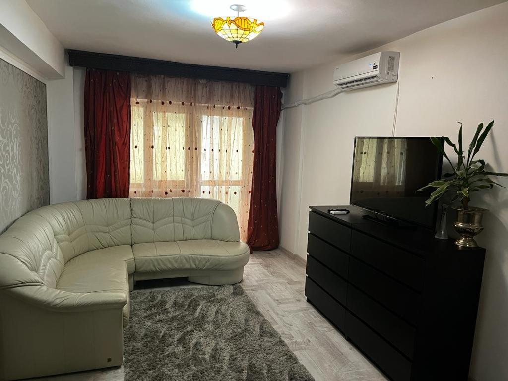 Alfredo Apartament Buzău Exterior photo
